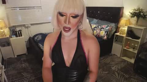 --               online show from 02-14-25, 08:42