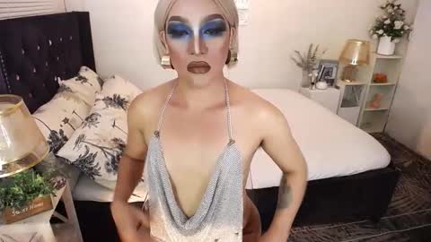 --               online show from 11-11-25, 04:40