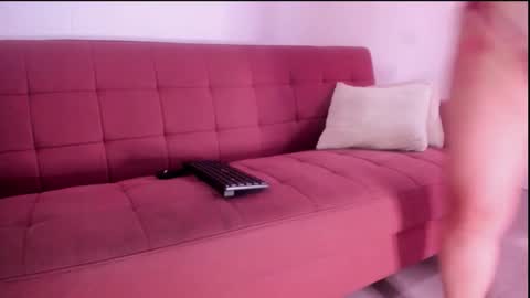 Snapshot of yourlola_milf chatting on 12-03-25, 06:17 Lola Independent Model online show from 12-03-25, 06:17