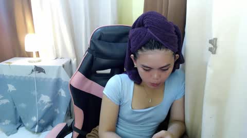 your lovely Dina online show from 01-26-25, 01:52