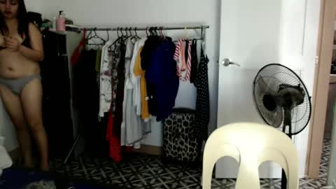 tifanny online show from 01-25-25, 01:10