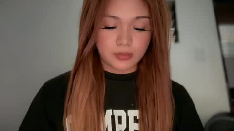 Snapshot of yourlovingpearl chatting on 02-05-26, 07:46 PEARL online show from 02-05-26, 07:46