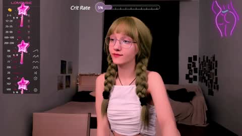 my name is Liana ntmu  online show from 12-25-24, 07:34