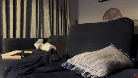 Snapshot of yournewfavourite chatting on 01-18-26, 03:54 newcastle72 online show from 01-18-26, 03:54