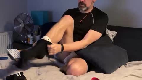 Snapshot of yournewfavourite chatting on 02-14-26, 09:39 newcastle72 online show from 02-14-26, 09:39