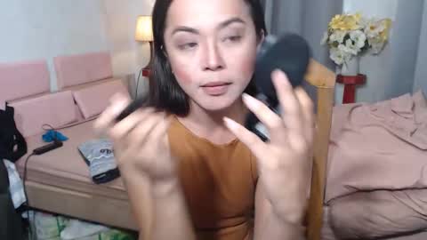 Snapshot of yournewgirldiane chatting on 12-20-25, 07:10 BigCockTsMistress online show from 12-20-25, 07:10