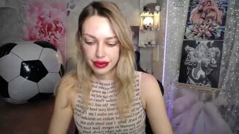 Snapshot of yournickyadamidi chatting on 07-05-26, 04:14 Nicky online show from 07-05-26, 04:14