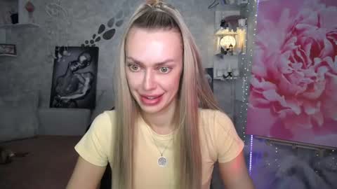 Snapshot of yournickyadamidi chatting on 07-26-26, 04:47 Nicky online show from 07-26-26, 04:47