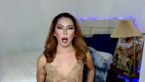 Snapshot of yournightmare_chloe chatting on 12-03-25, 08:18 Chloe online show from 12-03-25, 08:18