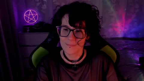 Snapshot of yourscosmic chatting on 01-26-25, 12:26 Yours Cosmic online show from 01-26-25, 12:26