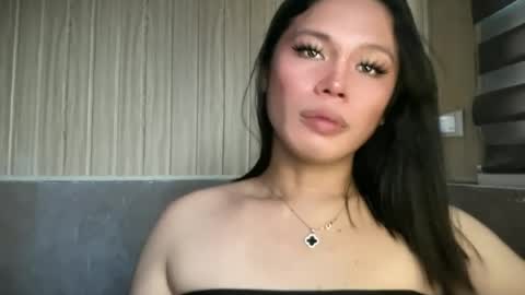Snapshot of yourseductive_jem chatting on 07-22-26, 01:52 yourseductive_jem online show from 07-22-26, 01:52