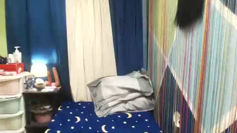 Nica Trocio online show from 04-19-26, 02:27