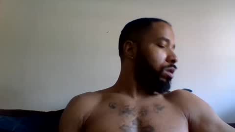 Snapshot of yoursexydaddy79 chatting on 02-05-25, 05:20 mother fucker online show from 02-05-25, 05:20