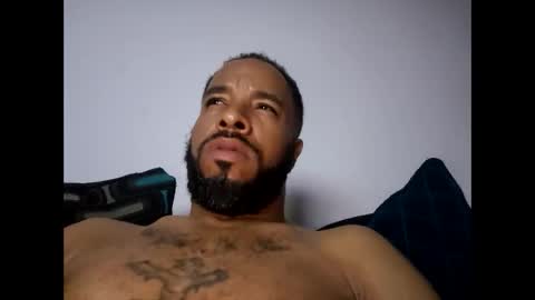 Snapshot of yoursexydaddy79 chatting on 11-09-25, 09:57 mother fucker online show from 11-09-25, 09:57