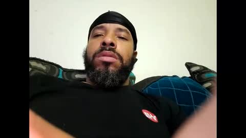 Snapshot of yoursexydaddy79 chatting on 12-16-25, 10:37 mother fucker online show from 12-16-25, 10:37