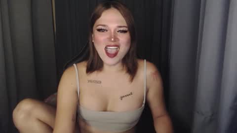 Snapshot of yoursexytowngirl chatting on 10-05-25, 04:44 LALA online show from 10-05-25, 04:44