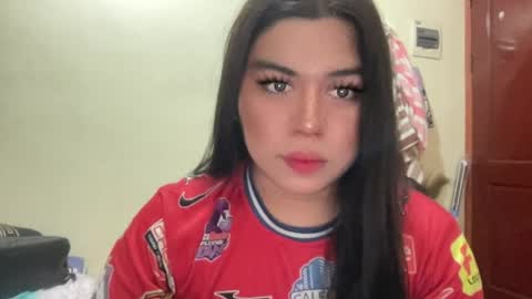 Snapshot of yoursexytowngirl chatting on 06-24-26, 07:24 LALA online show from 06-24-26, 07:24