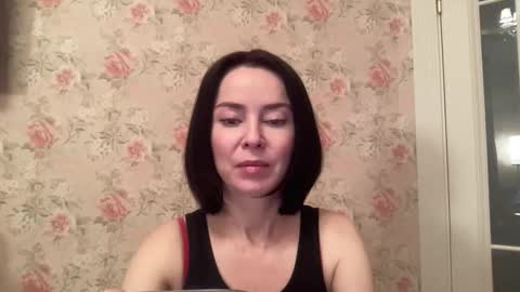 Snapshot of yoursofia_ chatting on 12-15-25, 11:47 yoursofia_ online show from 12-15-25, 11:47