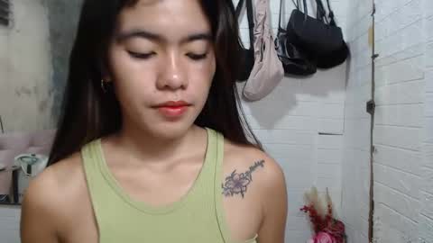 Snapshot of yoursweet_asian20 chatting on 12-27-24, 01:00 Maddie online show from 12-27-24, 01:00