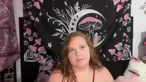 yourthickgingergoddess online show from 10-11-25, 04:33