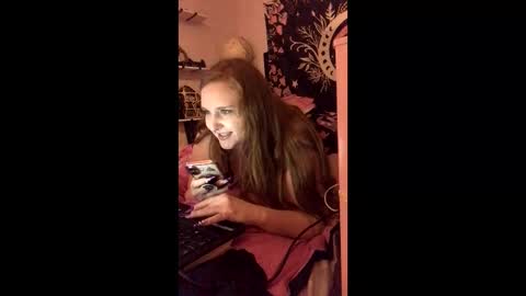 Snapshot of yourthickgingergoddess chatting on 03-18-26, 11:30 yourthickgingergoddess online show from 03-18-26, 11:30