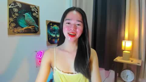 Snapshot of yourtinybunny chatting on 04-22-26, 11:01 yourtinybunny online show from 04-22-26, 11:01