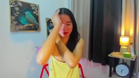 Snapshot of yourtinybunny chatting on 05-18-26, 10:21 yourtinybunny online show from 05-18-26, 10:21