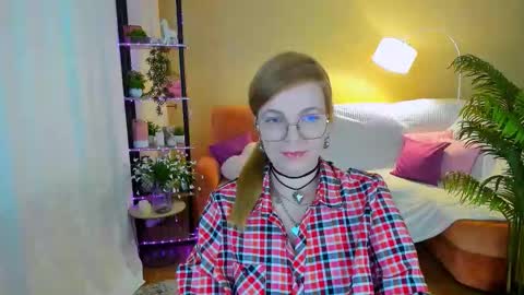 Alice online show from 10-12-25, 11:42