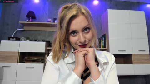 Snapshot of yourvenus00 chatting on 12-02-24, 09:39 YourVenus00 -Follow my OF online show from 12-02-24, 09:39