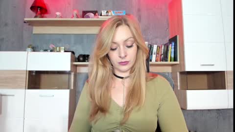 Snapshot of yourvenus00 chatting on 12-30-24, 05:34 YourVenus00 -Follow my OF online show from 12-30-24, 05:34