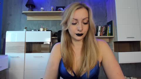 Snapshot of yourvenus00 chatting on 01-07-25, 07:52 YourVenus00 -Follow my OF online show from 01-07-25, 07:52