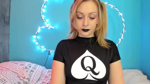 Snapshot of yourvenus00 chatting on 01-27-25, 07:35 YourVenus00 -Follow my OF online show from 01-27-25, 07:35