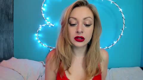 Snapshot of yourvenus00 chatting on 02-13-25, 01:05 YourVenus00 -Follow my OF online show from 02-13-25, 01:05