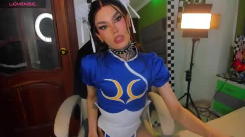 Snapshot of yourvirtualgirlfriennd chatting on 10-30-25, 07:54 GI online show from 10-30-25, 07:54