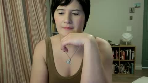 Snapshot of yousaiditfirst chatting on 06-06-26, 12:27 Rose Noire online show from 06-06-26, 12:27