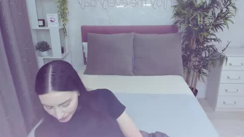 Helen online show from 11-16-25, 06:57