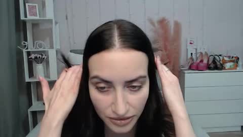 Helen online show from 11-29-25, 09:56