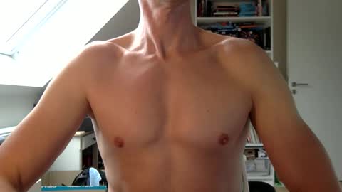 Snapshot of youvegotthis chatting on 05-19-26, 12:33 youvegotthis online show from 05-19-26, 12:33