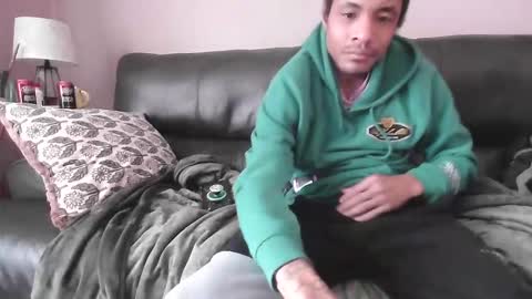 Snapshot of youwillcallmedaddy chatting on 03-05-26, 01:51 daddy online show from 03-05-26, 01:51