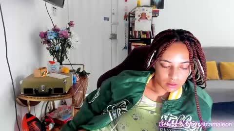 elizabeth  ju   online show from 05-02-26, 04:45