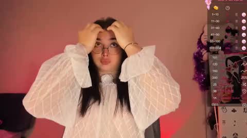 Snapshot of ysabell_viveris chatting on 02-23-25, 12:27 Ysabell online show from 02-23-25, 12:27