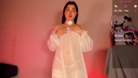 Snapshot of ysabell_viveris chatting on 03-04-25, 03:37 Ysabell online show from 03-04-25, 03:37