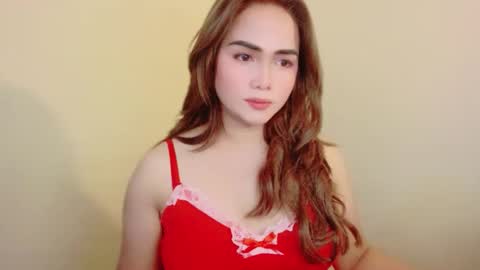 Snapshot of ysabella_beauty25 chatting on 03-16-26, 12:53 Ysabella online show from 03-16-26, 12:53