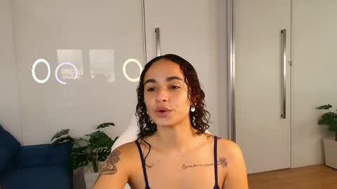 Ysenne online show from 06-02-26, 07:05