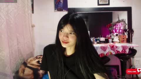 Snapshot of ysera_cb chatting on 04-24-26, 10:39 Lilith online show from 04-24-26, 10:39