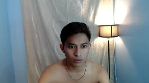 Snapshot of ytleo chatting on 07-24-26, 03:15 ytleo online show from 07-24-26, 03:15