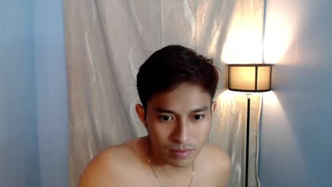 Snapshot of ytleo chatting on 07-25-26, 05:49 ytleo online show from 07-25-26, 05:49