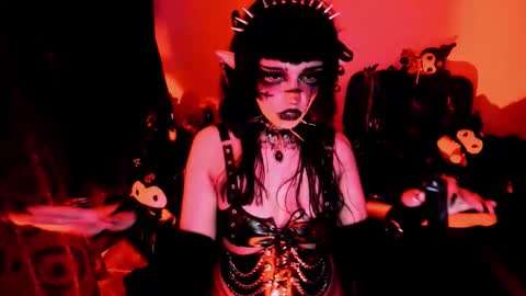 Yue Eclipsa online show from 03-11-26, 06:30