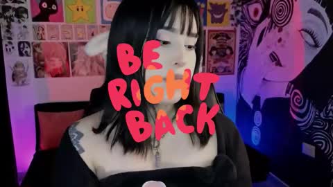    rawr   Anne Independent model      online show from 10-01-25, 04:02