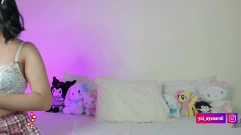 Yui 3 online show from 09-22-25, 02:02